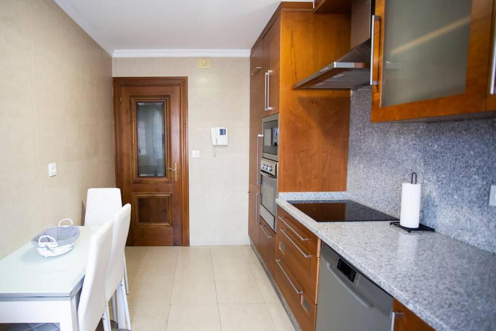 Ferienwohnung Piso Luminoso Y Tranquilo En Ourense Exterior foto
